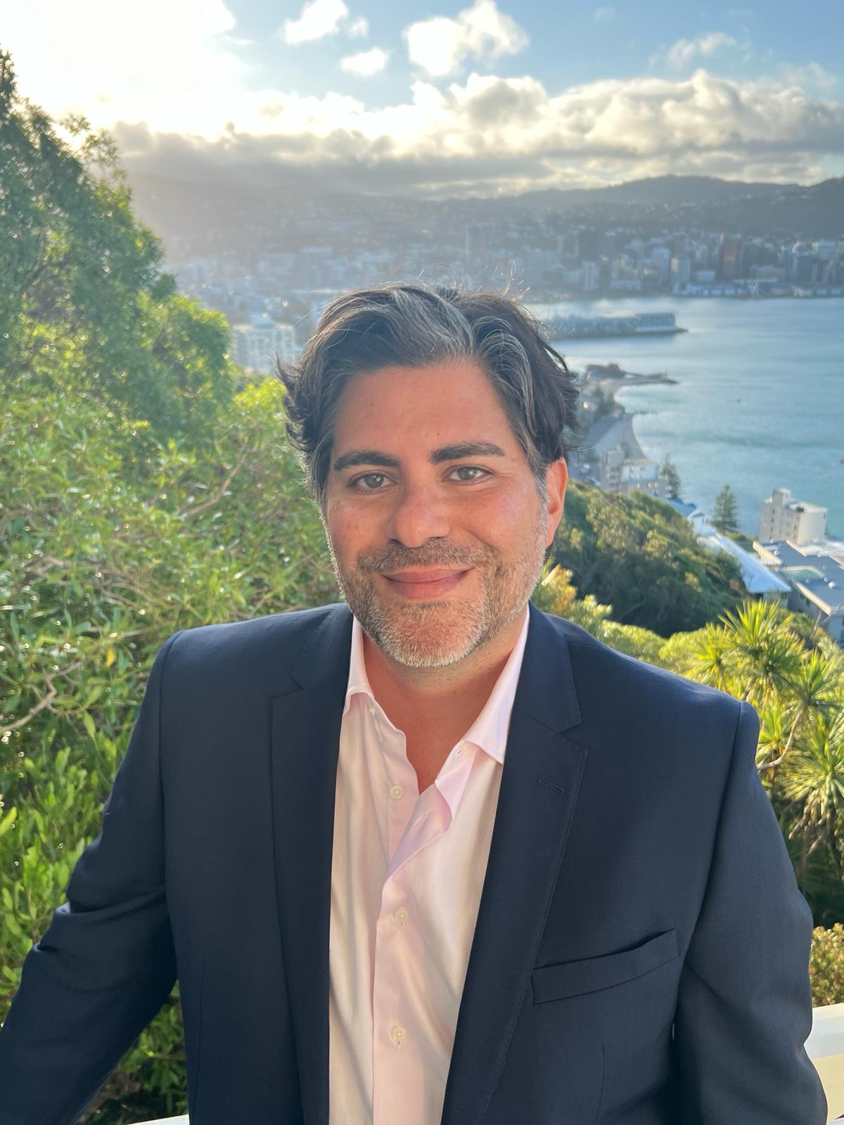 Buderim Private Hospital Ophthalmologist Dr Sergio Sara